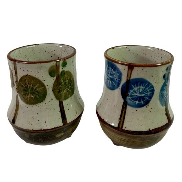 VTG Abstract MCM Set 2 Ceramic Floral Footed Mugs Coffee Cups Blue Green READ - Picture 2 of 9